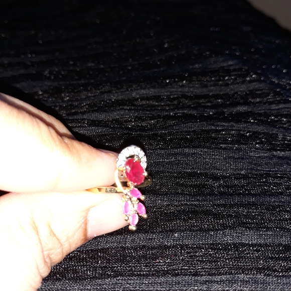 Necklace, earring, ring, bracelet. - Picture 7 of 8